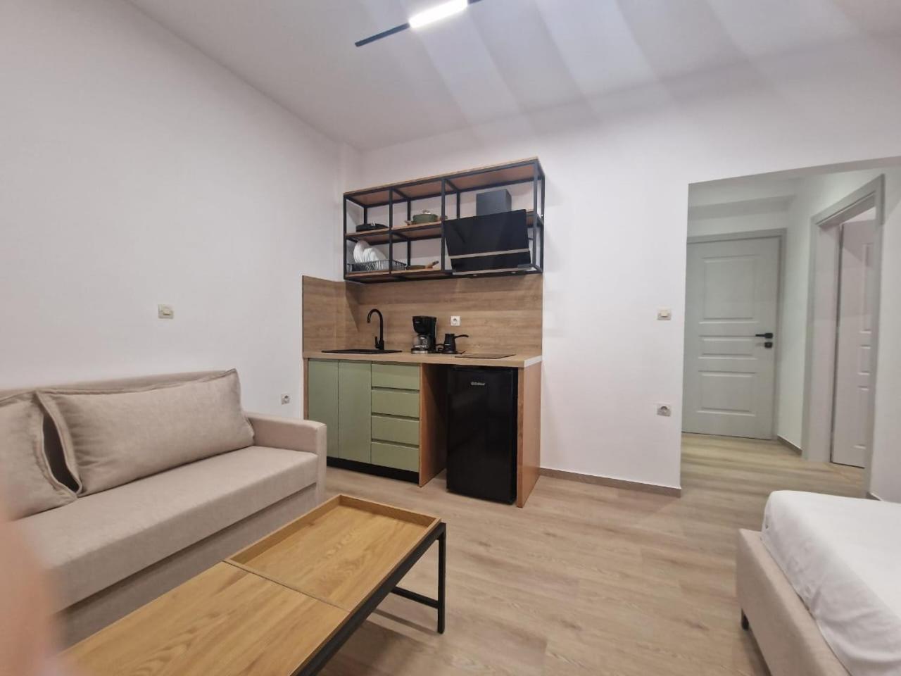 Lido Apartments Химара Экстерьер фото